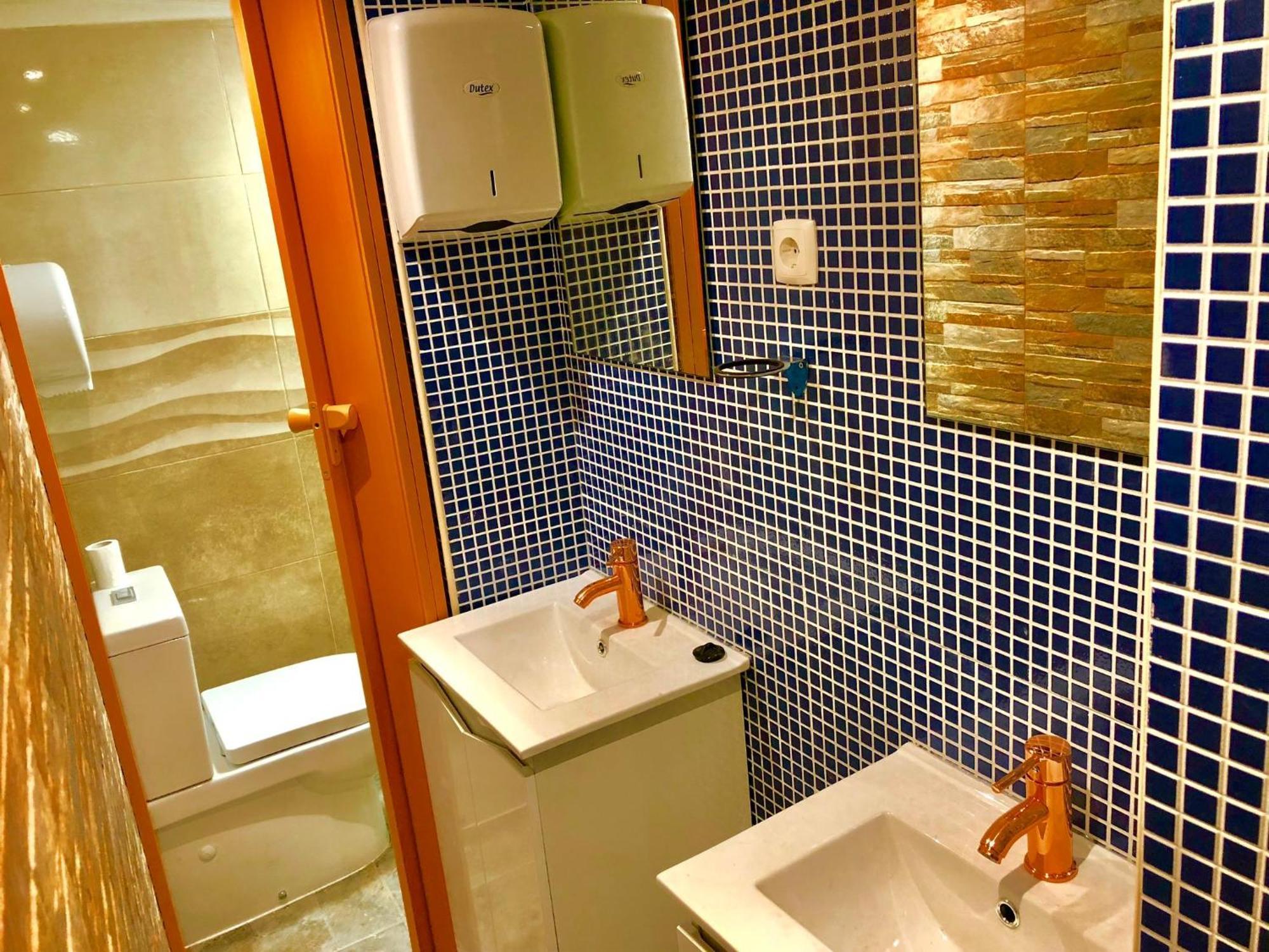 Gasthof 5lisbon Private Bedroom With A View Lissabon